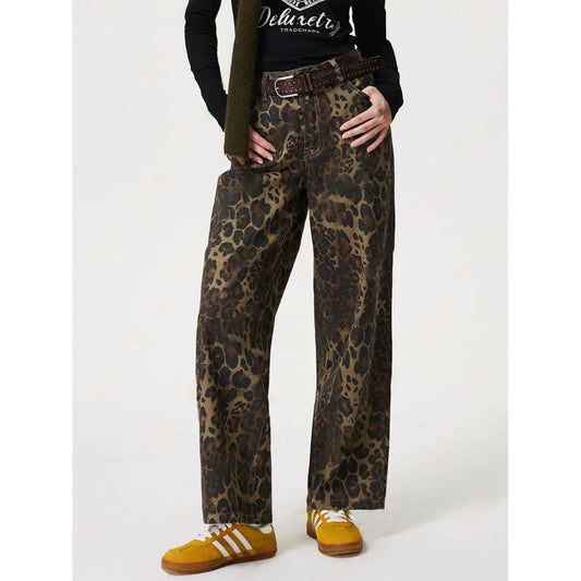 Leopard Straight Jeans with Pockets